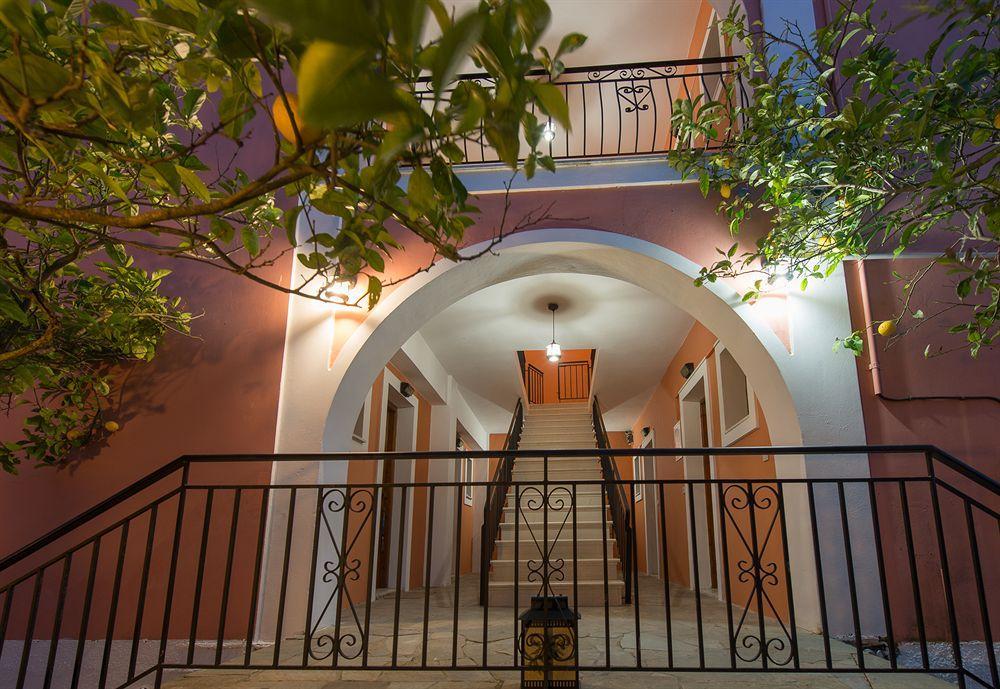 Katerina Palace Hotel Аргасі Екстер'єр фото