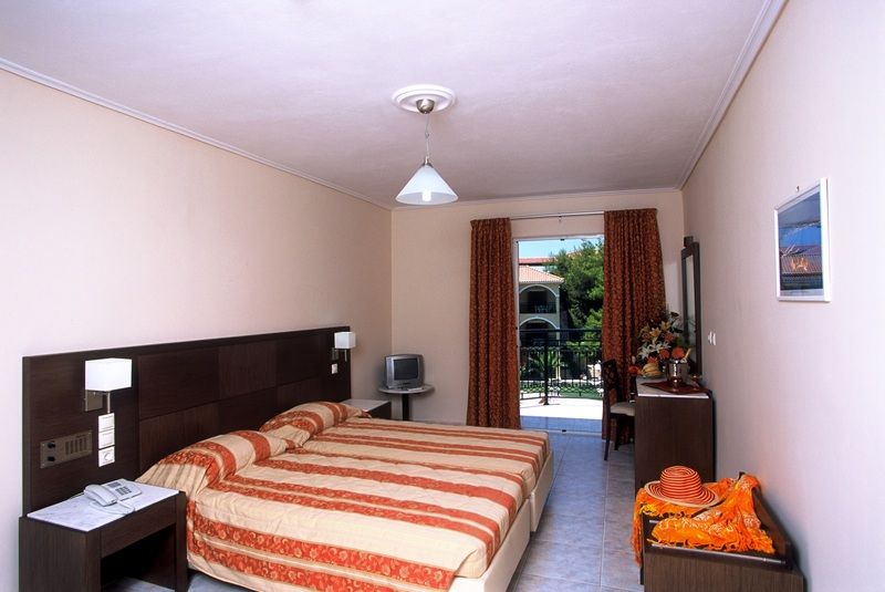 Katerina Palace Hotel Аргасі Екстер'єр фото